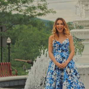 Meet your Posher, Lydia